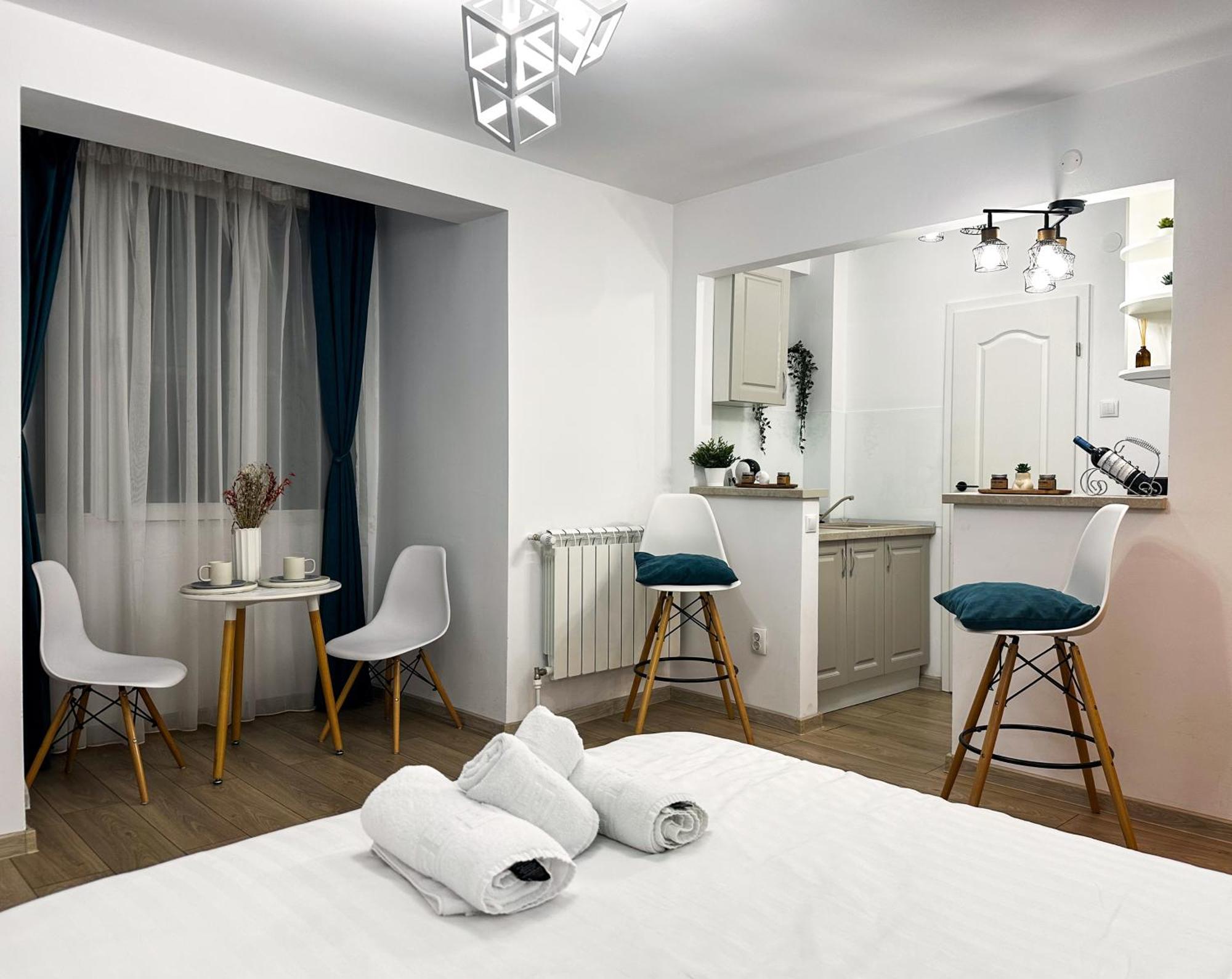 Superior One Bedroom Apartment Unirii Square Bucarest Exterior foto